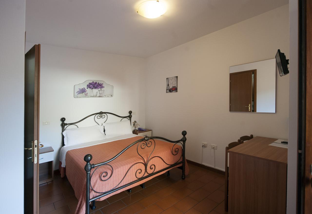 Hotel Athena Σπολέτο Εξωτερικό φωτογραφία